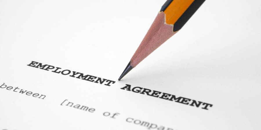 Employment Agreements vs. Subcontracts: What’s the Difference?